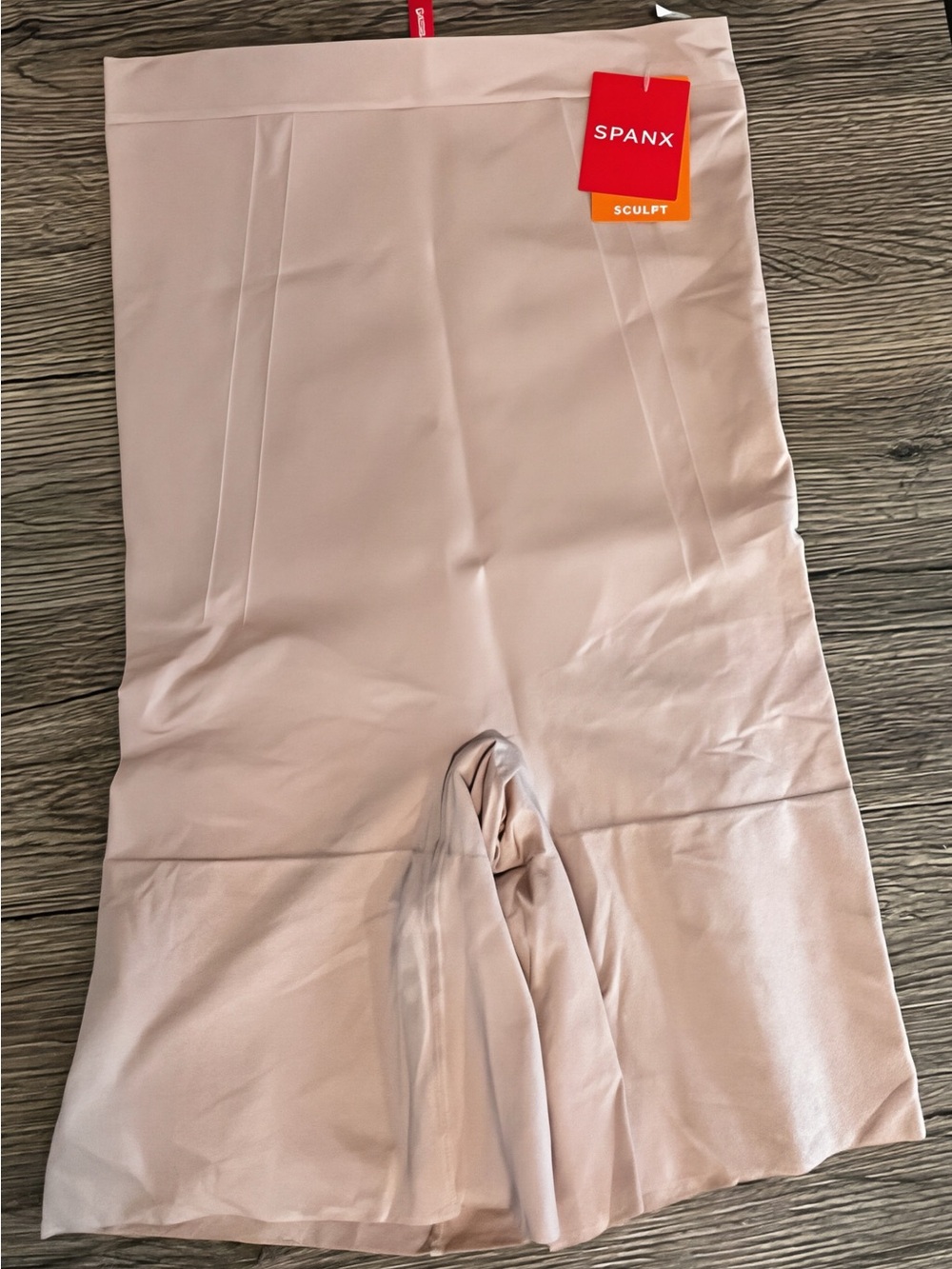 BRAND NEW Spanx SPANXsculpt OnCore High Waisted Mid-thigh Short